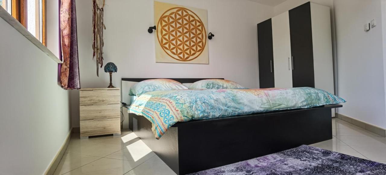 Villa Metatron U Doma Baltjik Exteriör bild